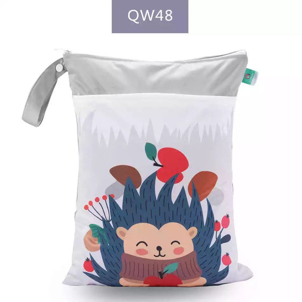 شنطة الحفاضات\الملابس مبللة - تصميمات متعددة